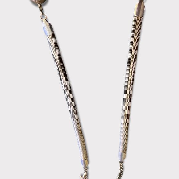 Vintage | Bronze tone Bead Necklace - Picture 3 of 4